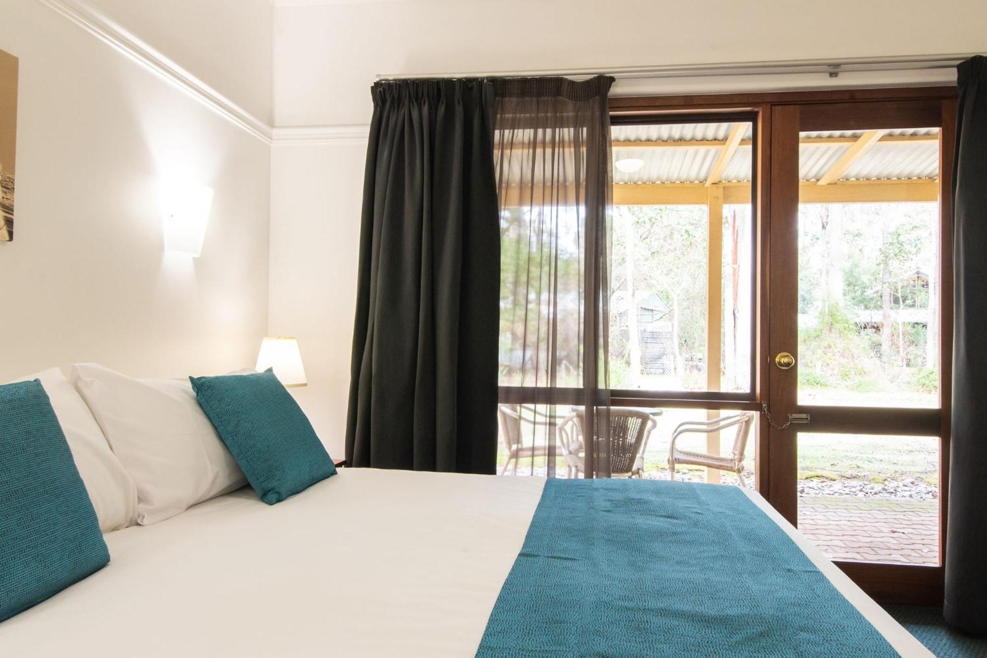 Grande Escape Hotel
