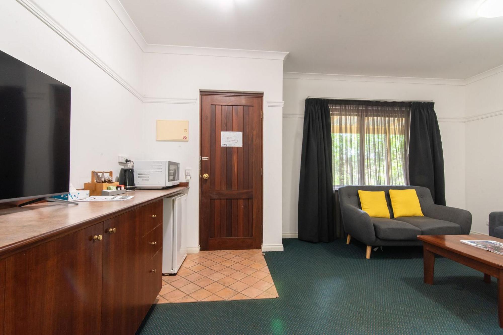 Hotel Grande Escape