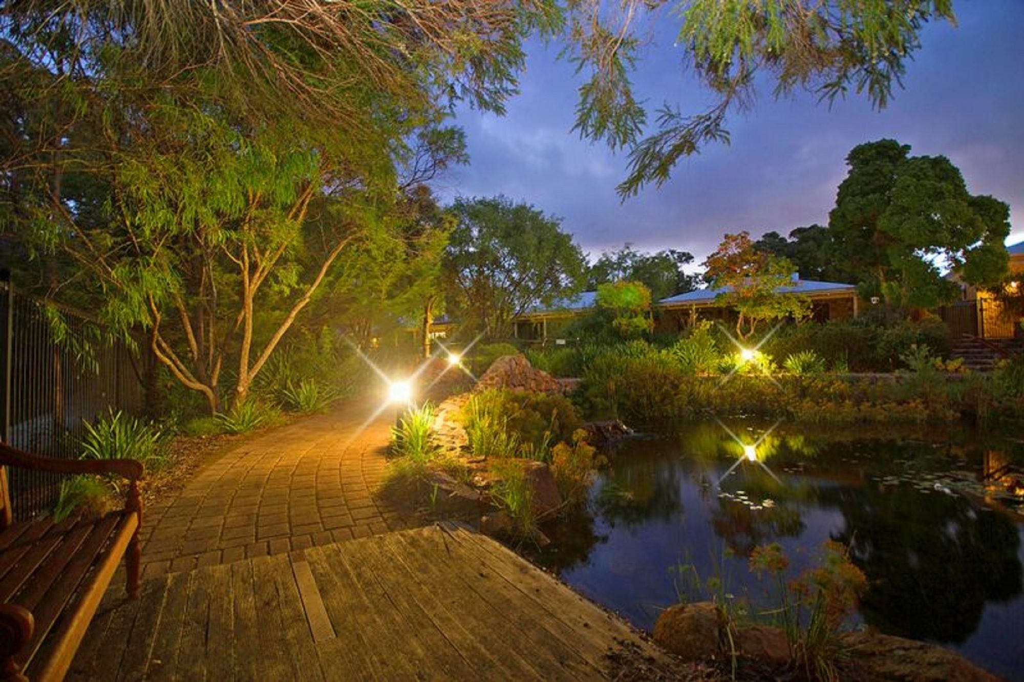 Grande Escape Hotel